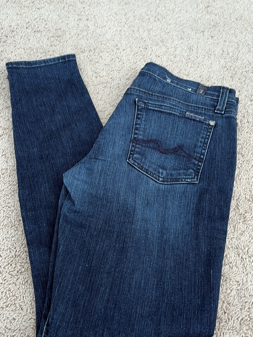 7 For All Mankind Skinny Jeans in Dark Indigo Blue